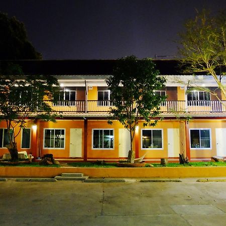 مبيت وإفطار فرا ناخون سي أيوتثايا Aiyara House المظهر الخارجي الصورة