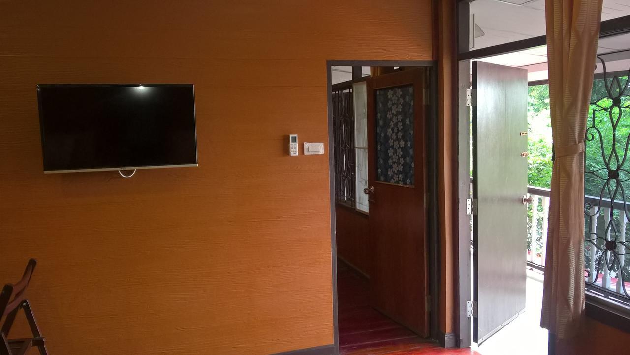 مبيت وإفطار فرا ناخون سي أيوتثايا Aiyara House المظهر الخارجي الصورة